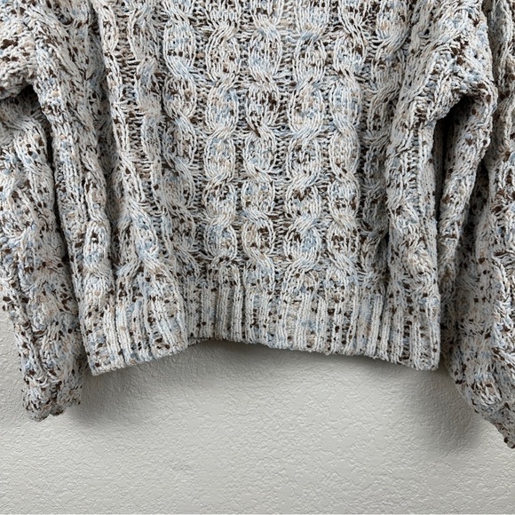 Moon‎ & Madison Cozy Collection Cowl Neck Knit Long Sleeve Sweater Size Small - Picture 5 of 13